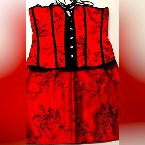 Vaacodor Satin 2 Piece Strapless Bustier Corset Mini Skirt Set XL Red Cosplay - Picture 1 of 11